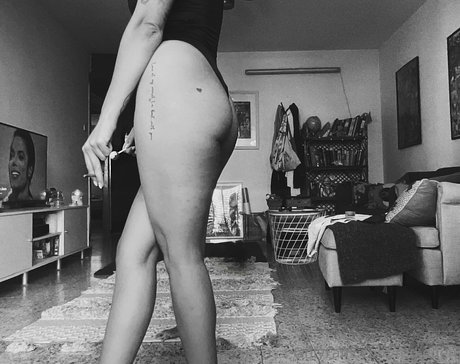 beach onlyfans hot sexy picture