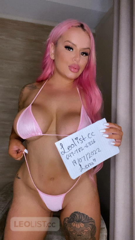 strawberry milk onlyfans sexy pic