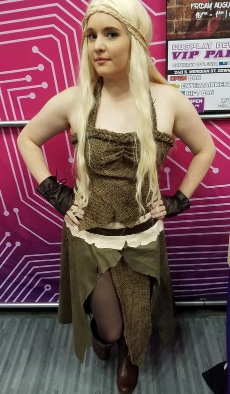 FoxyCosplay hd actress photo