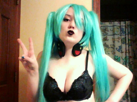 blonde milf onlyfans art nude photos