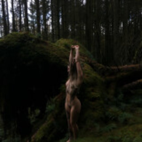 Poppie model pictures