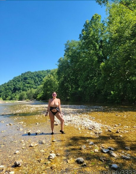 Emgaudy3333 model image