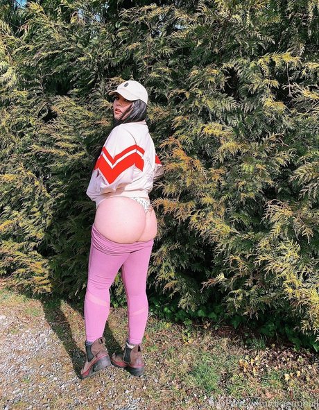 non nude onlyfans nice galleries