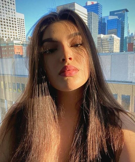 moneymang actress galleries