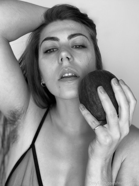 shemale outdoor onlyfans pretty galleries