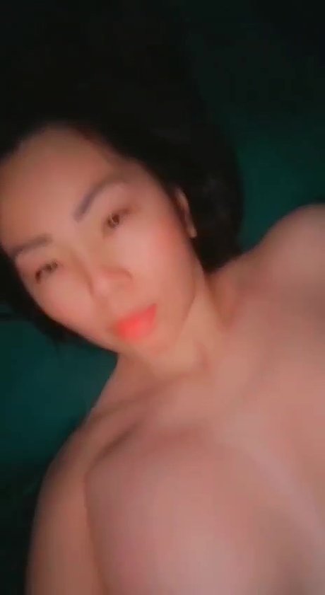 chubby kitty onlyfans sexy nude picture