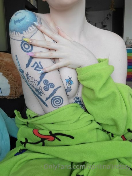 bubble butt onlyfans sexy photos