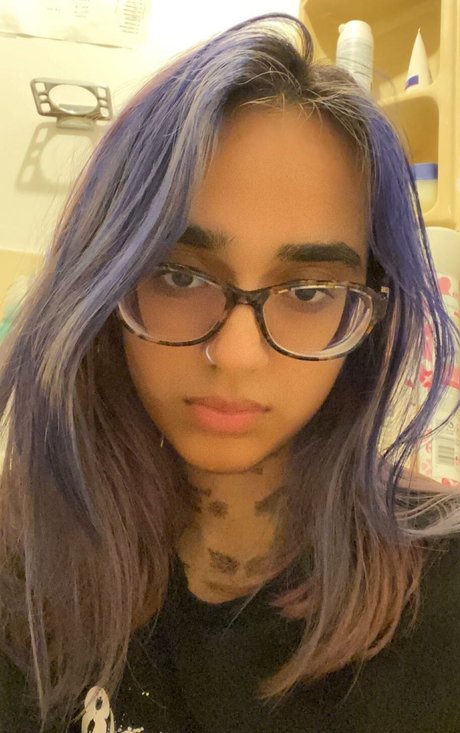 peachaven model pretty photos