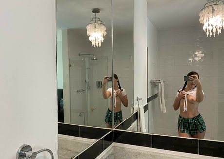 exoticabella adult star pics