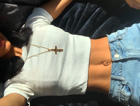 Crackn Freckles model pretty photo