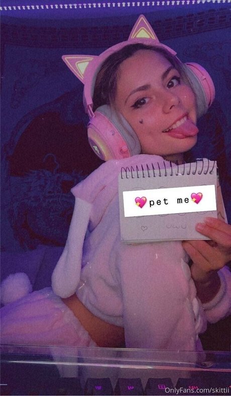 famous onlyfans naked galleries