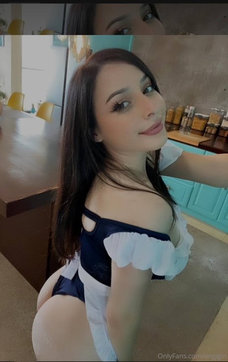 petite girls onlyfans art nude pictures