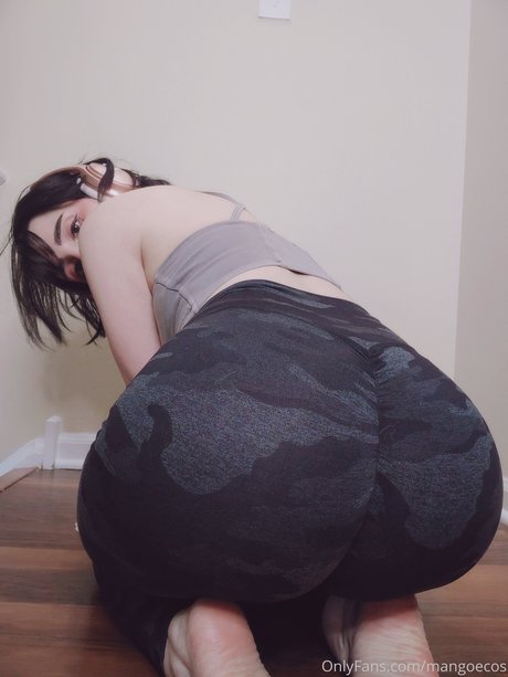 blonde cheerleader onlyfans free porn images