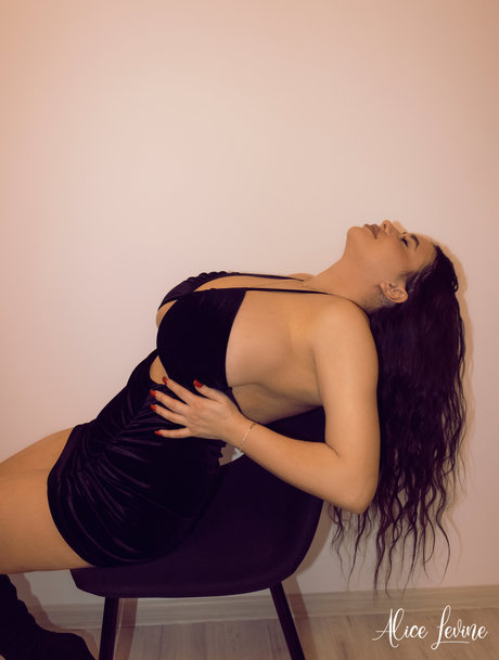 shemale outdoor onlyfans beautiful nude image