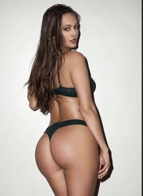 pawg princess onlyfans free naked image