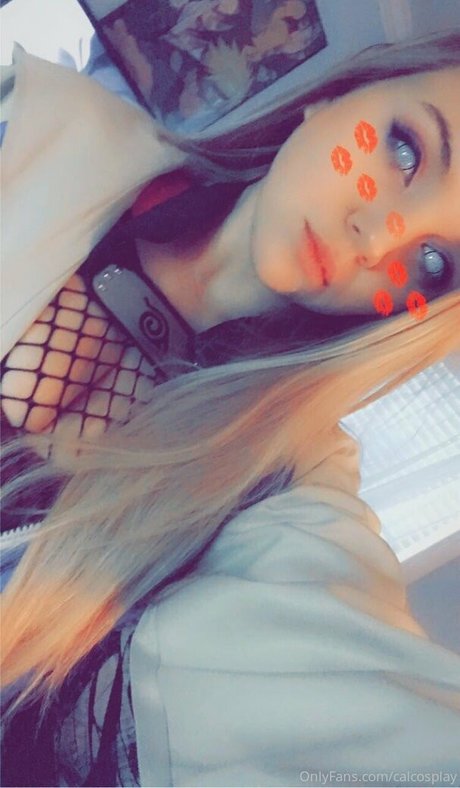 Calcosplay nudes actress photo