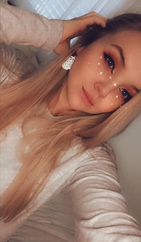 Calcosplay pornstar sexy picture