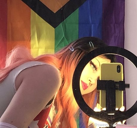 hairy pregnant onlyfans top picture