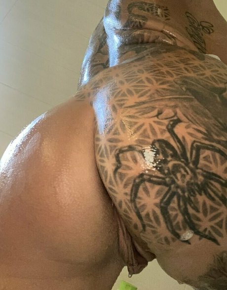 Tina2212 nice pornstar gallery