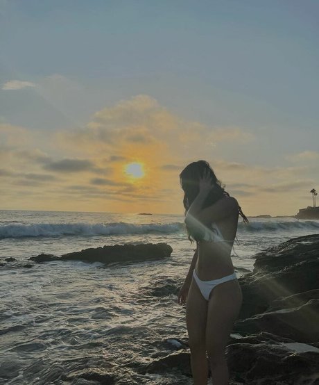 Zel3ya model porn pic