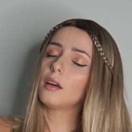 sucking cock onlyfans nude photos