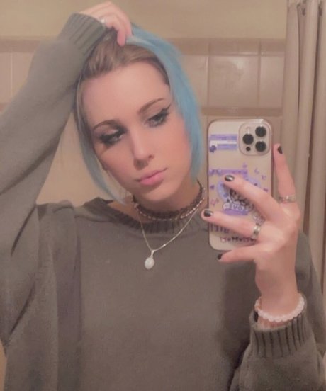 evie angel best star img