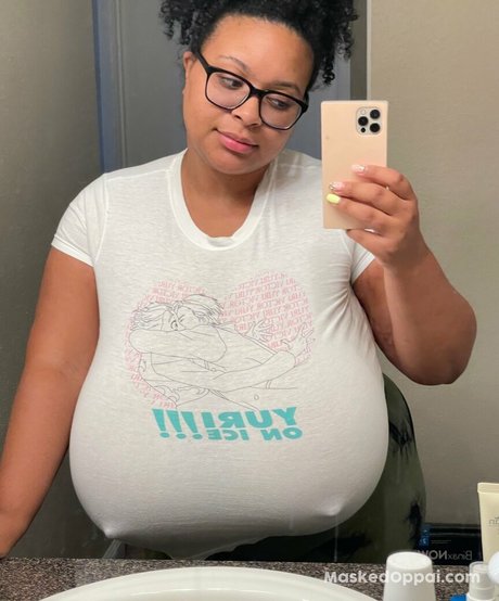 Yasmin irl star hd picture