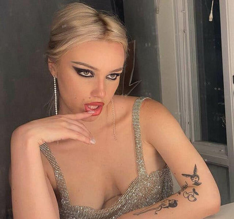 carotheangel high quality actress galleries