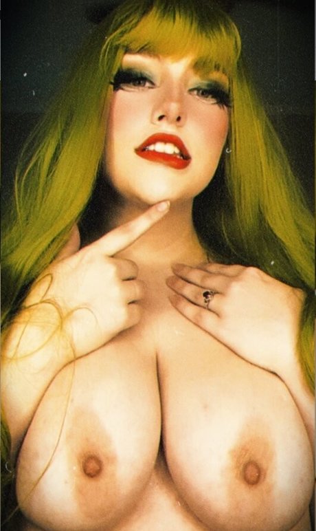 Peachling nice model picture