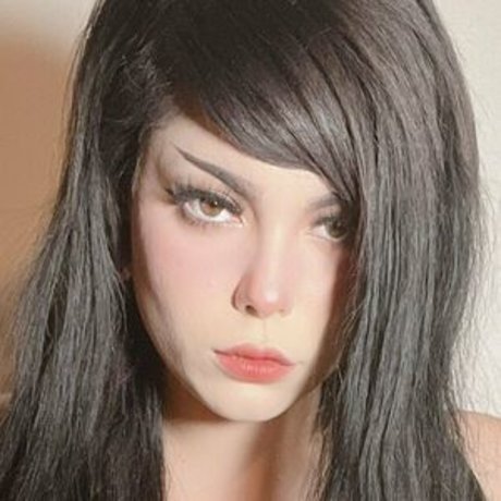 Nekogvrl star naked picture