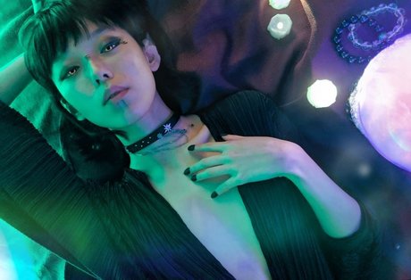 Colourmoichic erotic pornstar img