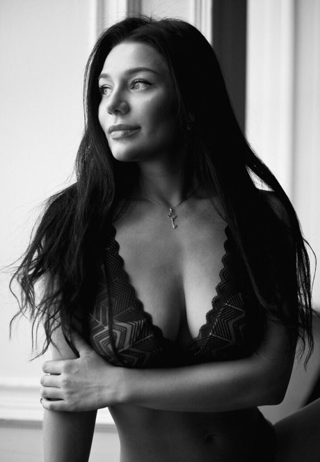 shemale cum in mouth onlyfans sexy images