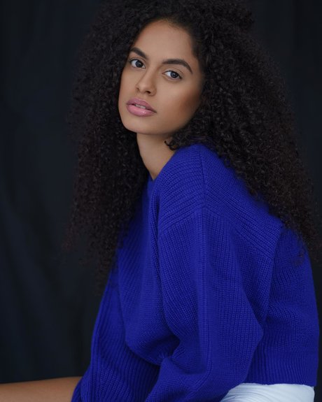 Jennifer Prado model hot image