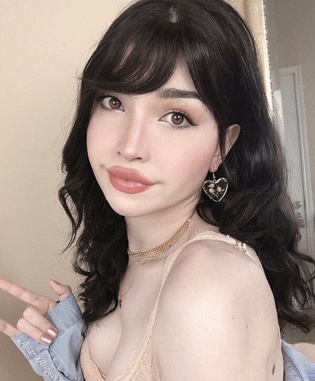 Ariana Angels high quality actress galleries