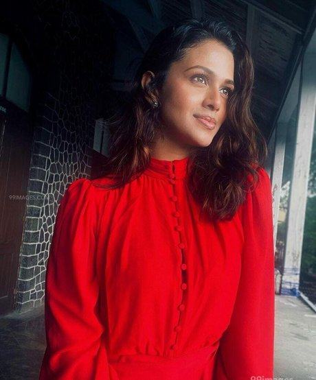 Adline Castelino beautiful star archive