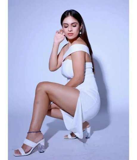 big tits brunette onlyfans sexy nude photo