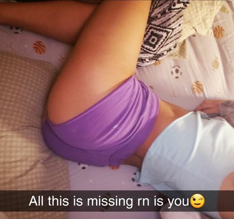 yannababe29 hot actress image