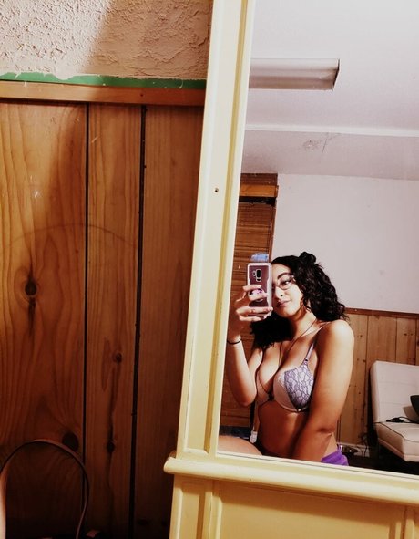 yannababe29 star naked galleries