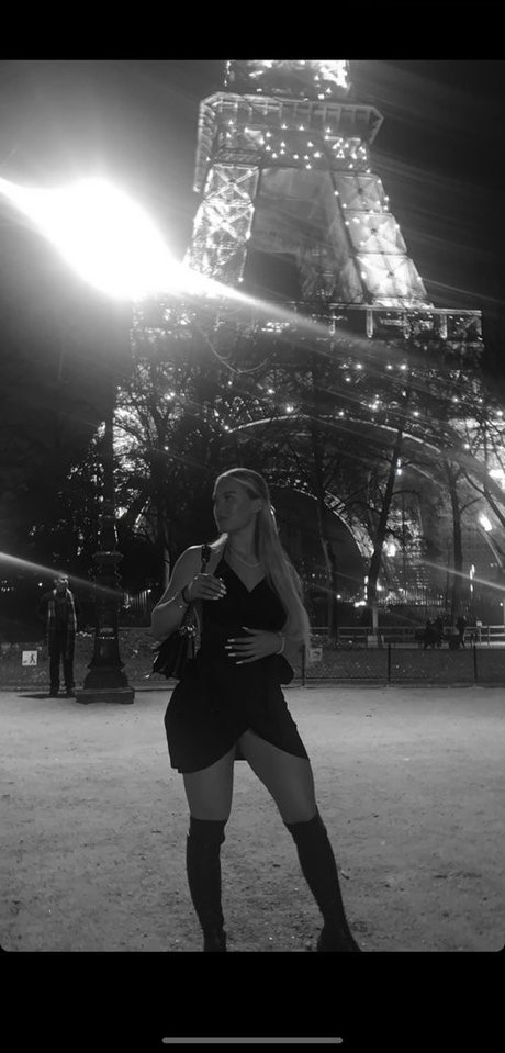 Hannabaumnn star hot image