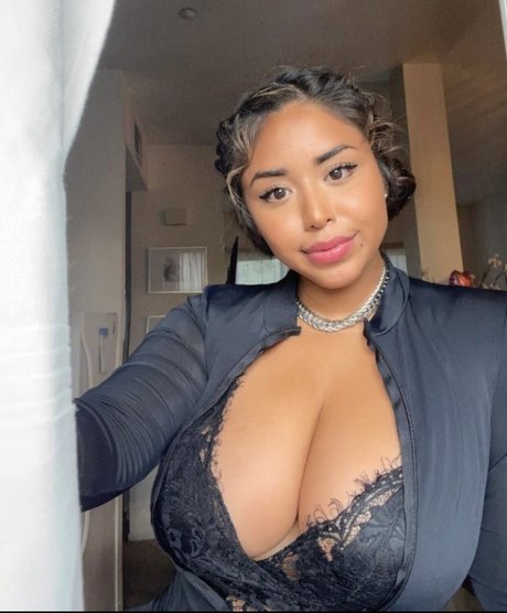 Saraiii Fon777 star top image