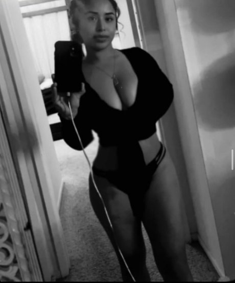 Saraiii Fon777 nudes pornstar picture