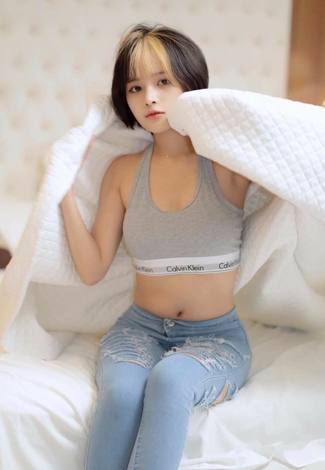 miholy top actress images