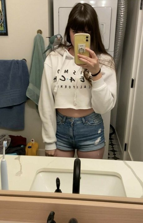 Lemon Sodas pornstar pretty image