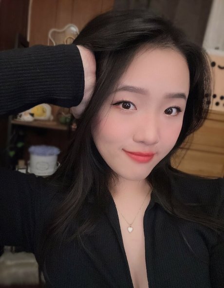 Juwia model nice photo