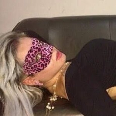 hot shemale onlyfans naked img