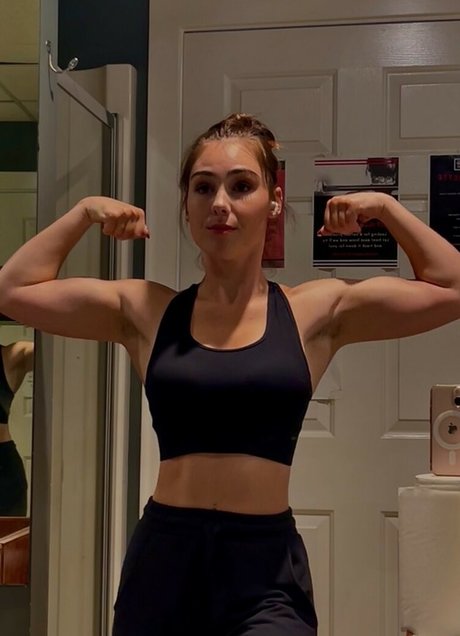 Eysha O Donnell pretty star photo