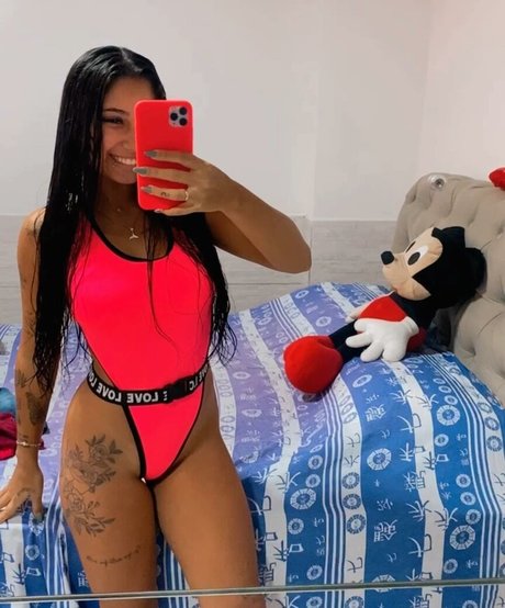 Rayssa Guedes top model pictures