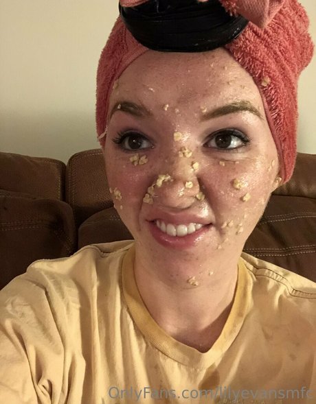 LilyEvans top actress pic