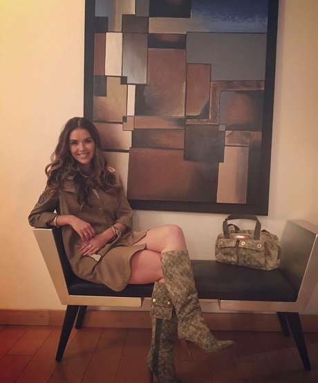 real twin onlyfans sexy nudes galleries