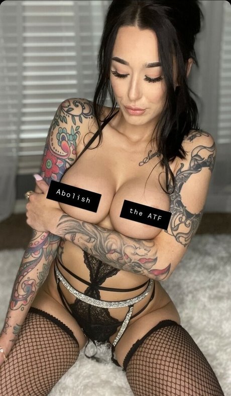 Lindsay Laurent sexy actress photos